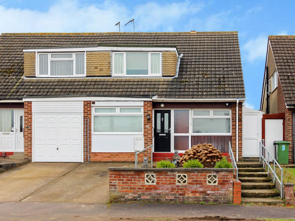 3 bed semidetached house for sale in Warwick Road, Wellingborough NN8