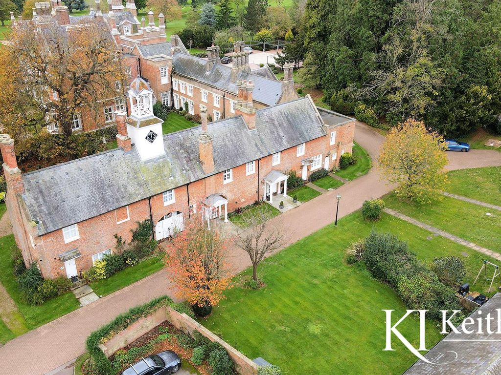 3 bed property for sale in Hamels Mansion, Hamels Park, Buntingford SG9