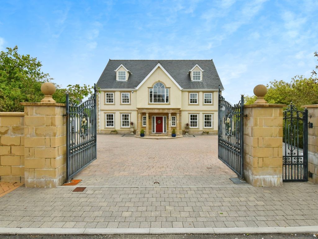 7 bed detached house for sale in Clos Y Parc, Five Roads, Llanelli