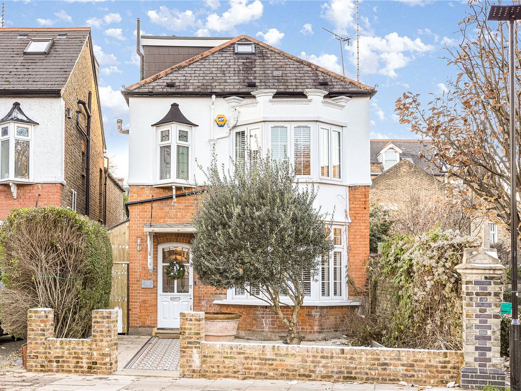 Sutton Lane South, Chiswick, London W4