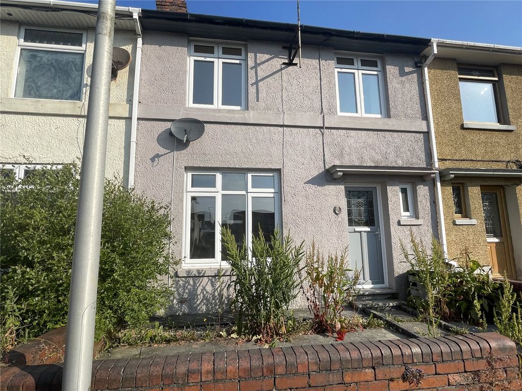 2 bed terraced house for sale in Victoria Road, Ponthenry