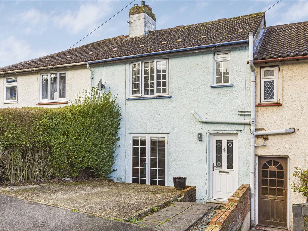 3 bed terraced house for sale in Clyde Terrace, Hertford SG13, £475,000