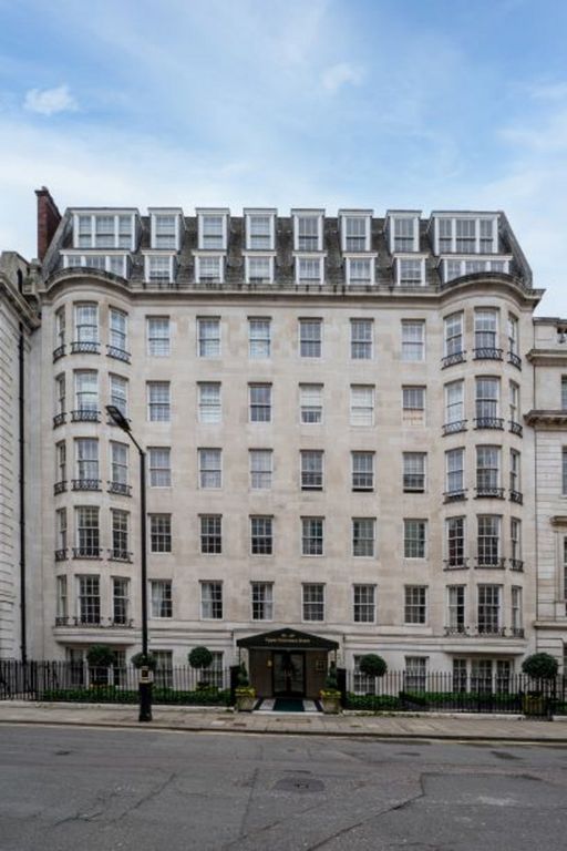2 bed flat for sale in Upper Grosvenor Street, London, 2 W1K Zoopla