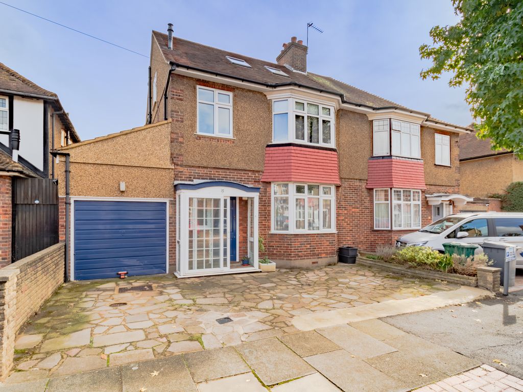 5 bed semidetached house for sale in Derwent Crescent, Whetstone N20