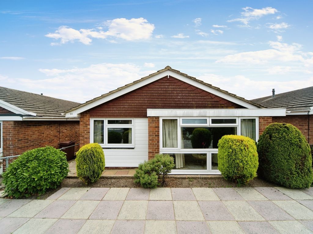 3 bed detached bungalow for sale in Hazelwood Avenue, Eastbourne BN22