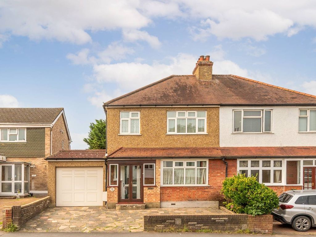 3 bed semidetached house for sale in Malden Road, Cheam, Sutton SM3, £