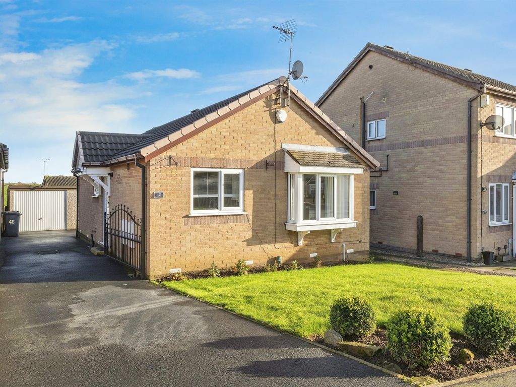 2 bed detached bungalow for sale in Amorys Holt Road, Maltby, Rotherham