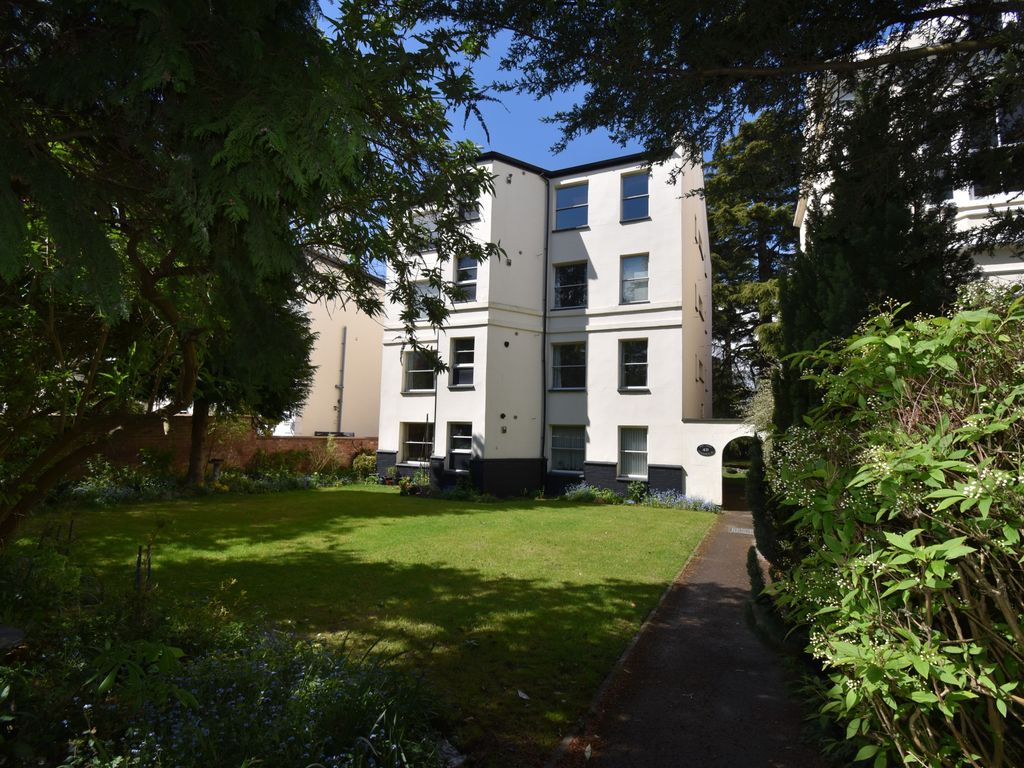 2 bed flat to rent in Nova Lodge, 49 Kenilworth Road, Leamington Spa