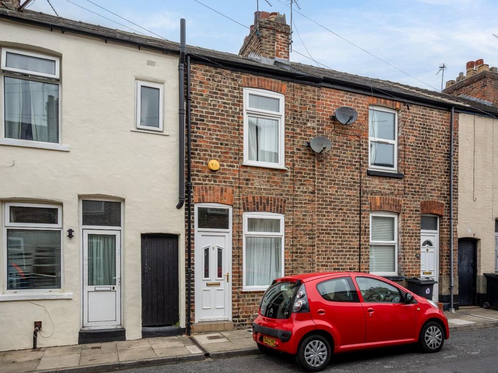2 bed terraced house for sale in Oak Street, Poppleton Road, York YO26