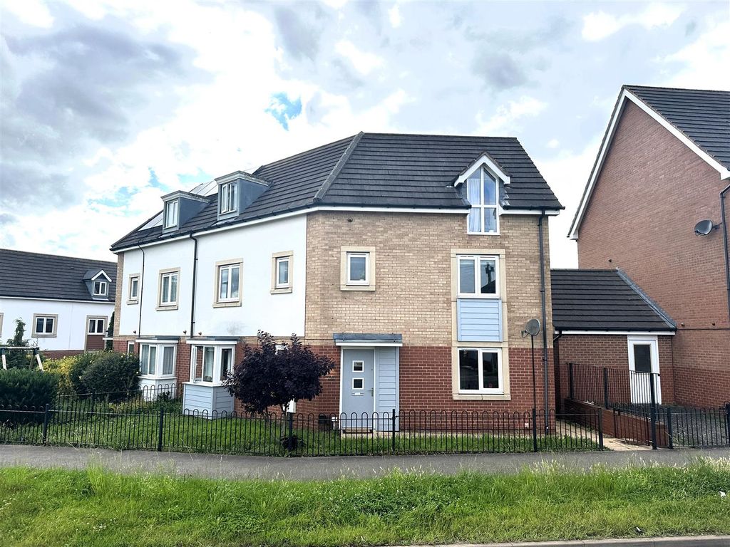 3 bed town house for sale in Humberstone Lane, Thurmaston, Leicester