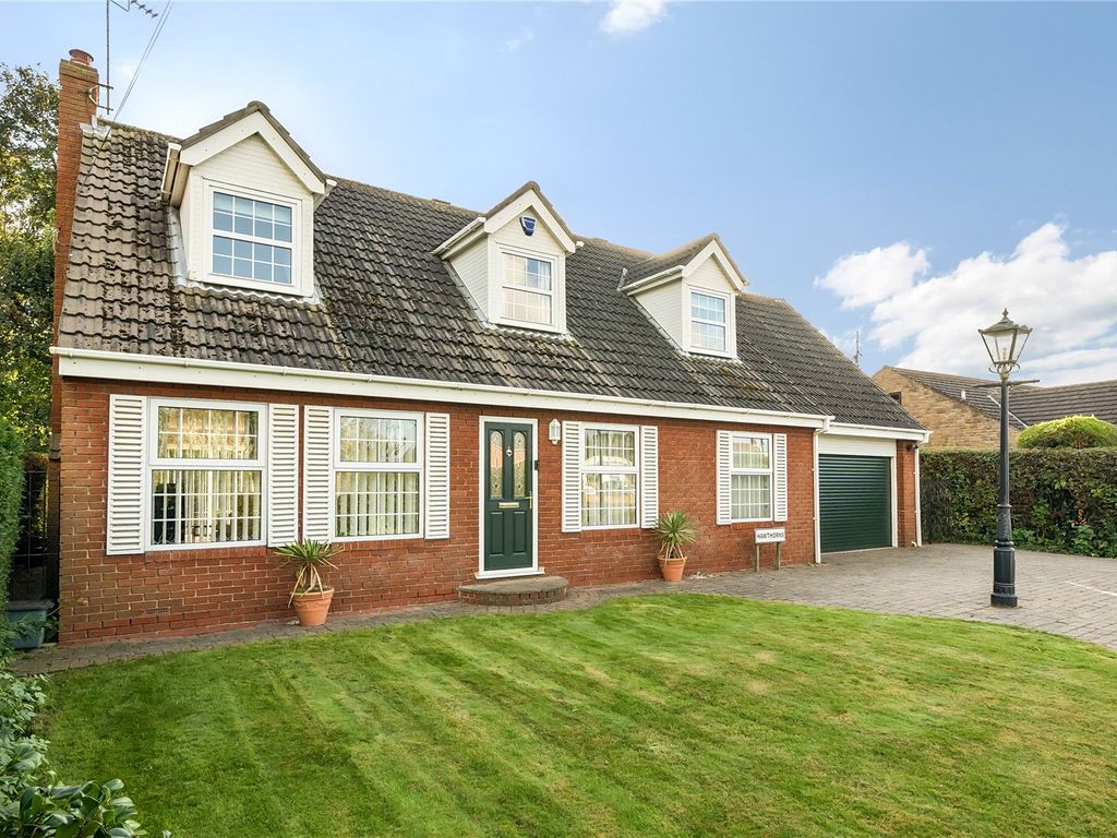 4 bed detached house for sale in Hawthorns, Brayton Lane, Brayton