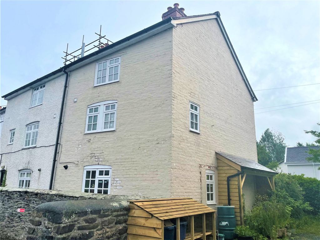 3 bed end terrace house to rent in Smithfield Terrace, Llanidloes, Powys SY18 Zoopla