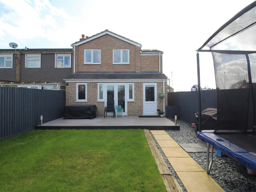 3 bed end terrace house for sale in Coates Road, Eastrea, Whittlesey