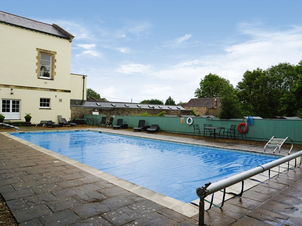 1 bed flat for sale in Bath Road, Brislington, Bristol BS4 Zoopla