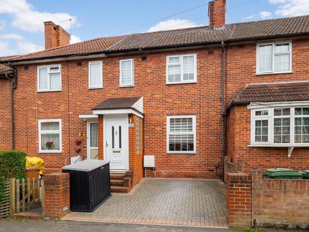 3 bed terraced house for sale in Shaftesbury Road, Carshalton SM5 Zoopla