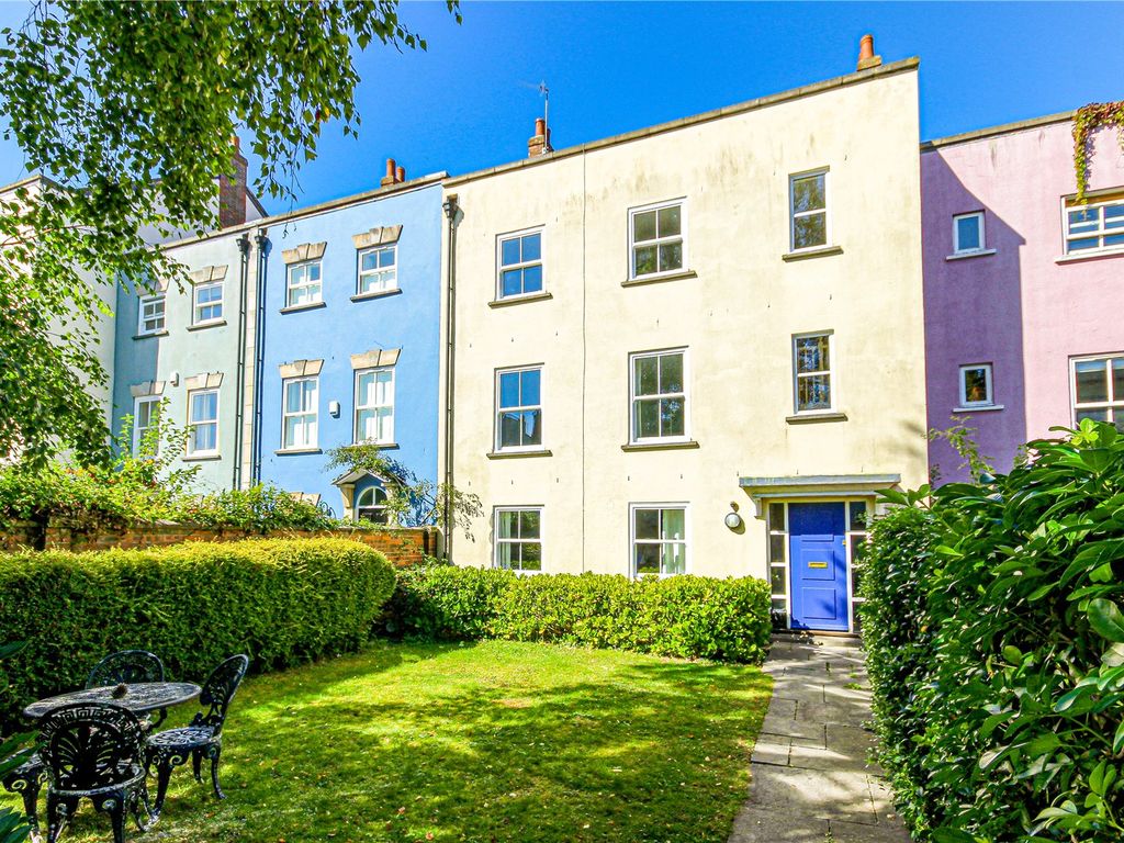 2 bed flat to rent in Kingsdown Parade, Kingsdown, Bristol BS6 Zoopla