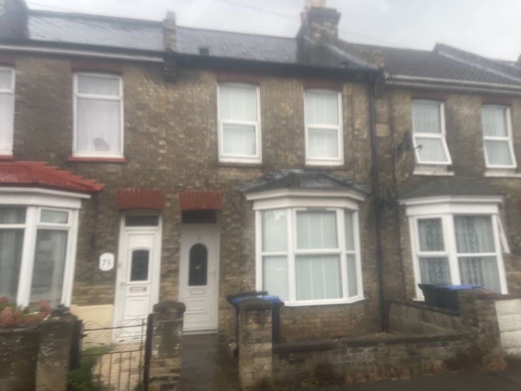 2 bed terraced house to rent in Winstanley Crescent, Ramsgate CT11, £