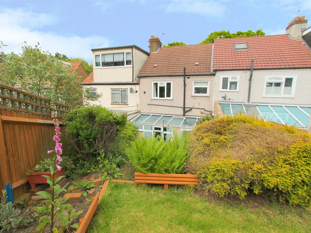 3 bed terraced house for sale in Guy Road, Wallington SM6 Zoopla