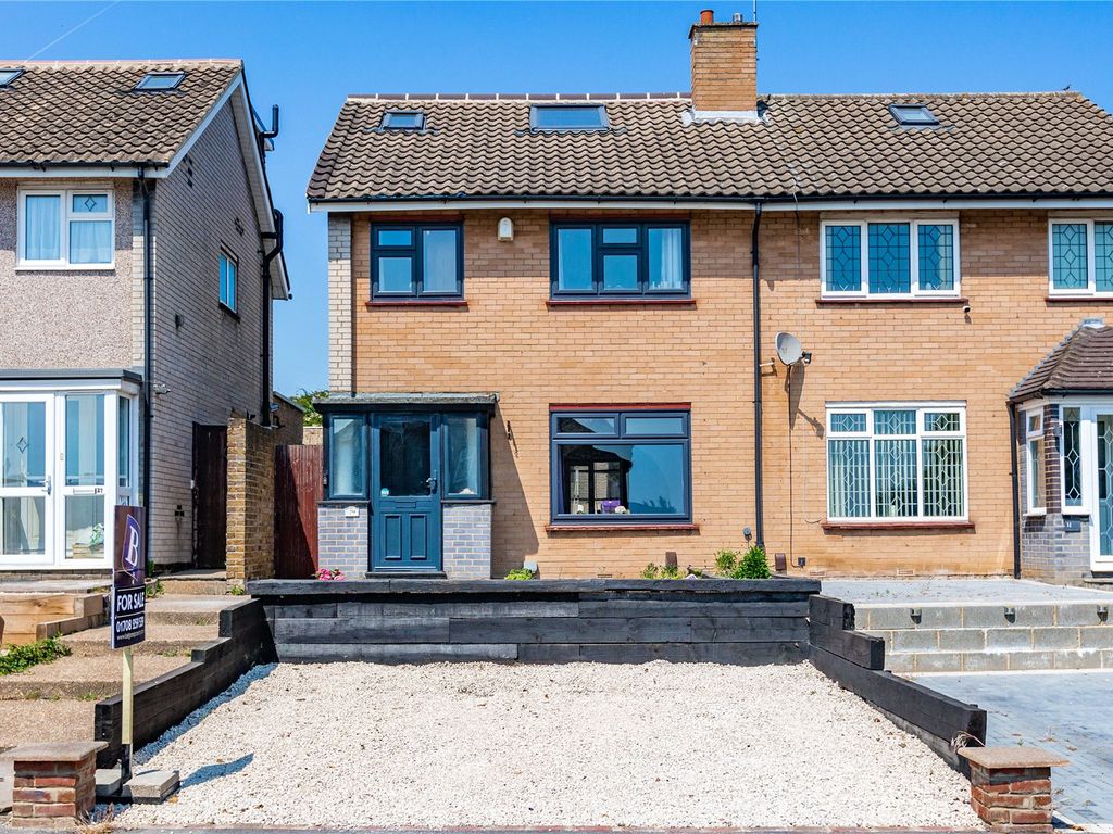3 bed semidetached house for sale in Roseberry Gardens, Upminster RM14