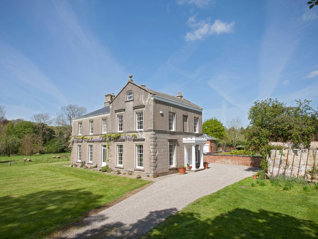 5 bed detached house to rent in Castle Hill Lane, Upper Brailes, Banbury, Oxfordshire OX15, £