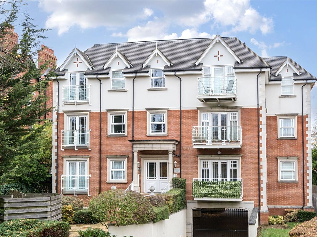2 bed flat for sale in Beckenham Grove, Bromley BR2, £395,000 Zoopla