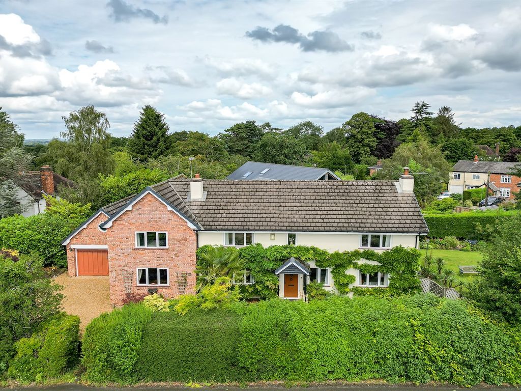 5 bed detached house for sale in Norley Road, Cuddington, Northwich CW8