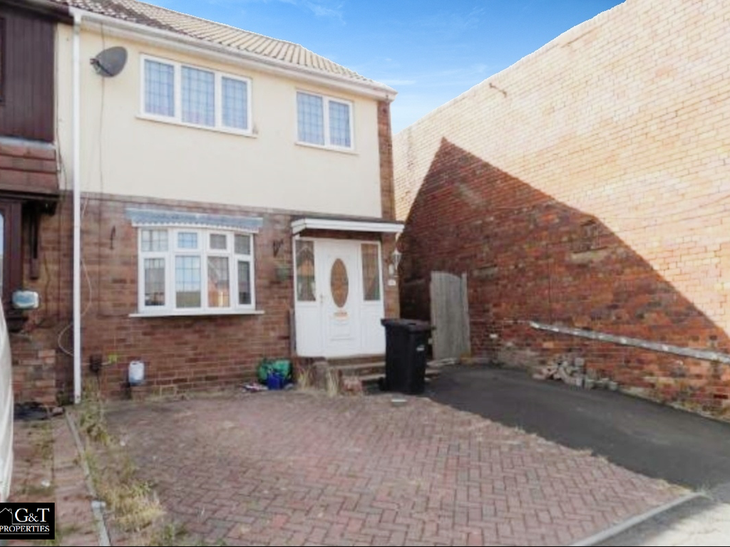3 bed semidetached house to rent in Kingsley Street, Netherton, Dudley