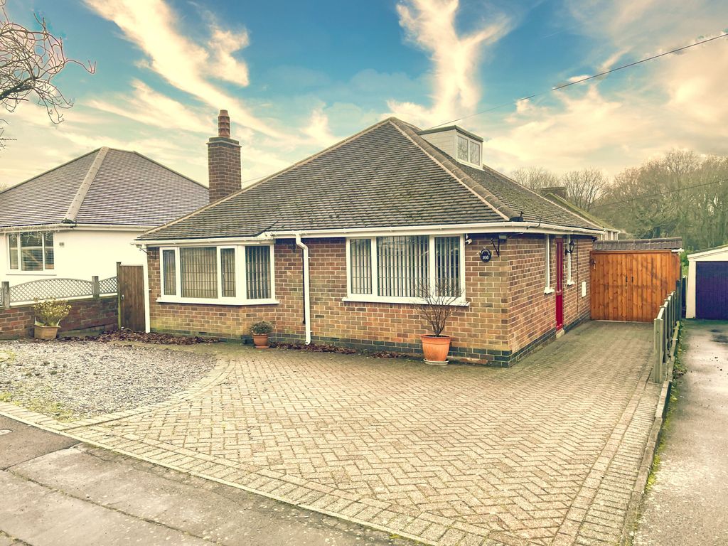 2 bed detached bungalow for sale in St Bernards Road, Whitwick LE67, £