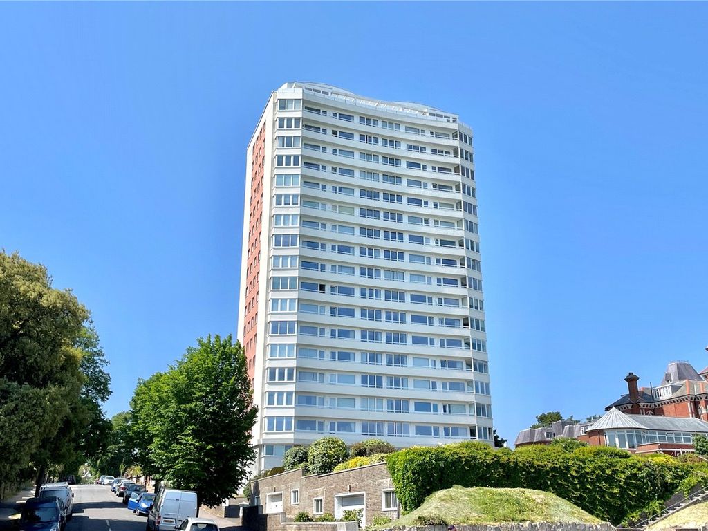 2 bed flat for sale in South Cliff Tower, Bolsover Road, Meads