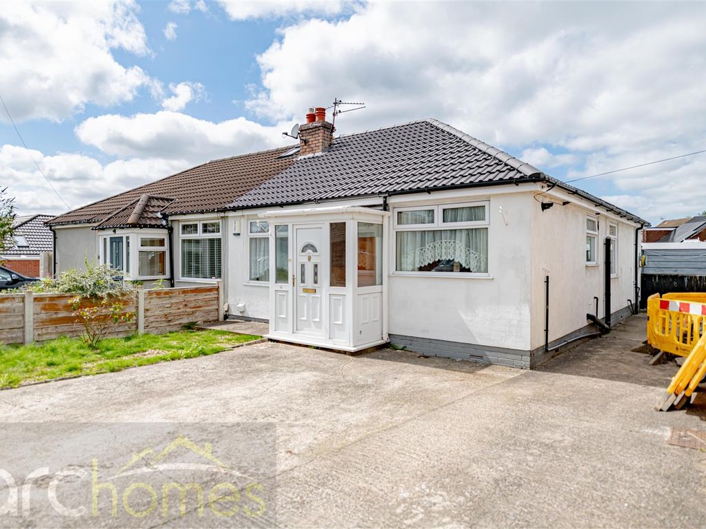 2 bed semidetached bungalow for sale in Wellfield Road, Hindley Green