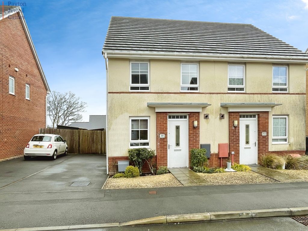 2 bed semidetached house for sale in Pen Y Berllan, Cefn Glas