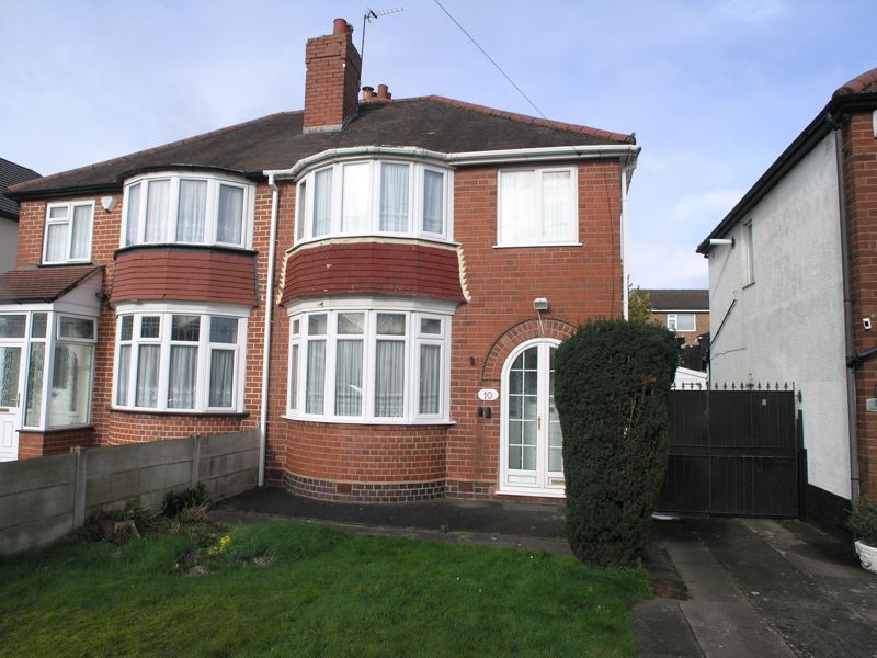 3 bed semidetached house for sale in Queens Drive, Rowley Regis B65, £