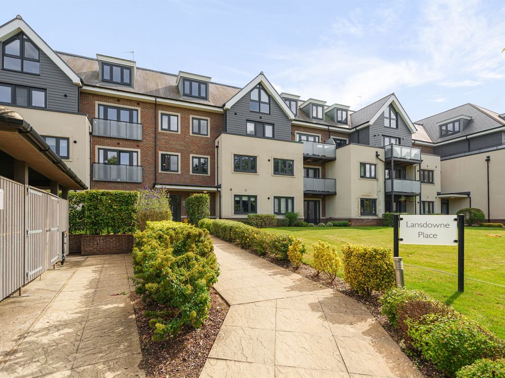 2 bed flat for sale in Institute Road, Taplow, Maidenhead SL6 Zoopla
