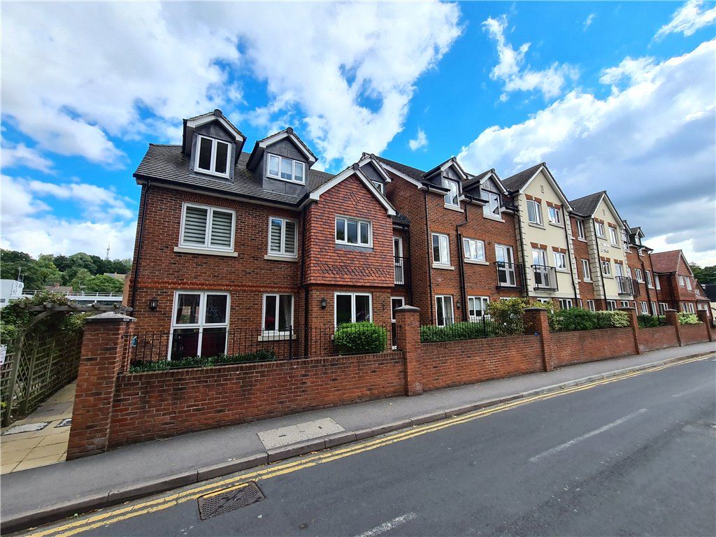 1 bed flat for sale in Caterham Lodge, 2 Stafford Road, Caterham