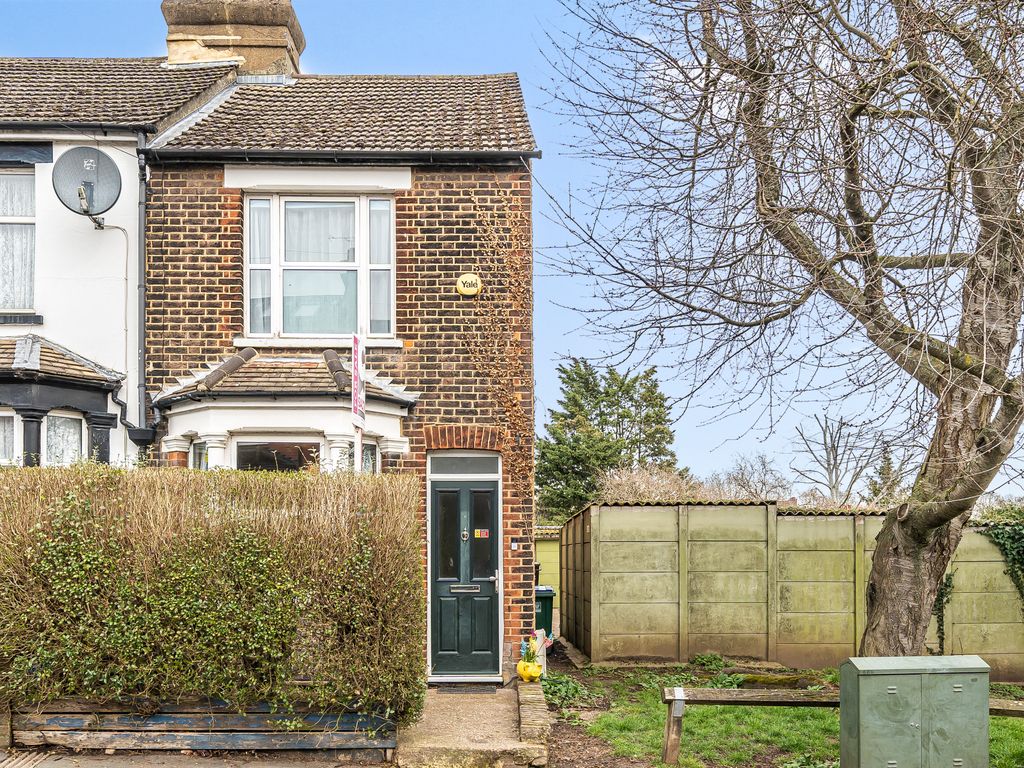 2 bed end terrace house for sale in Liverpool Road, Watford WD18 Zoopla