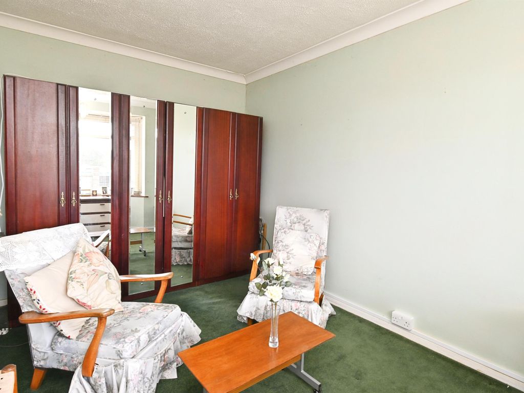 3 bed semidetached house for sale in Samson Road, Hellesdon, Norwich