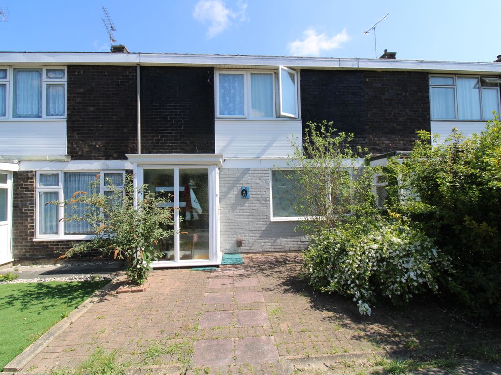 3 bed terraced house for sale in Gladwyns, Laindon, Basildon SS15 Zoopla