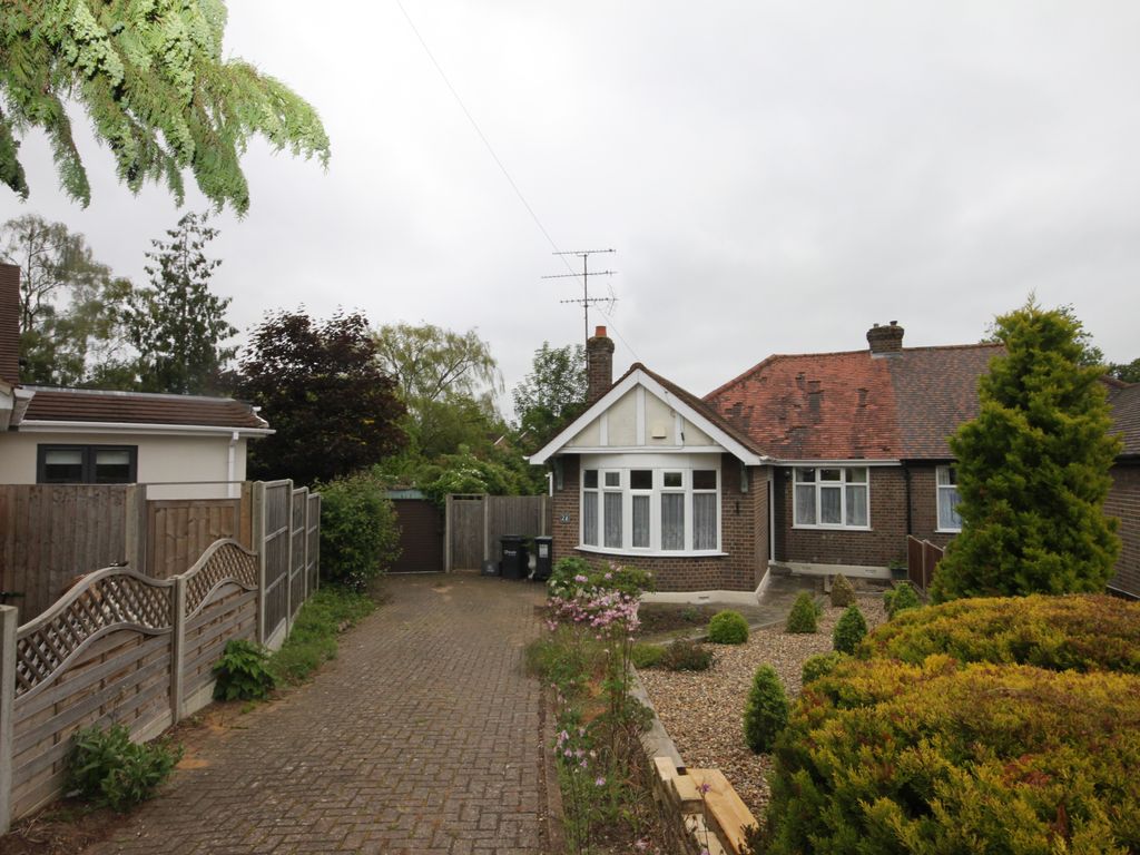 2 bed flat to rent in Humberstone Close, Luton LU4 Zoopla