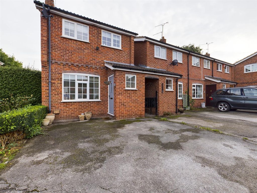 2 bed detached house for sale in Dee Court, BangorOnDee, Wrexham LL13