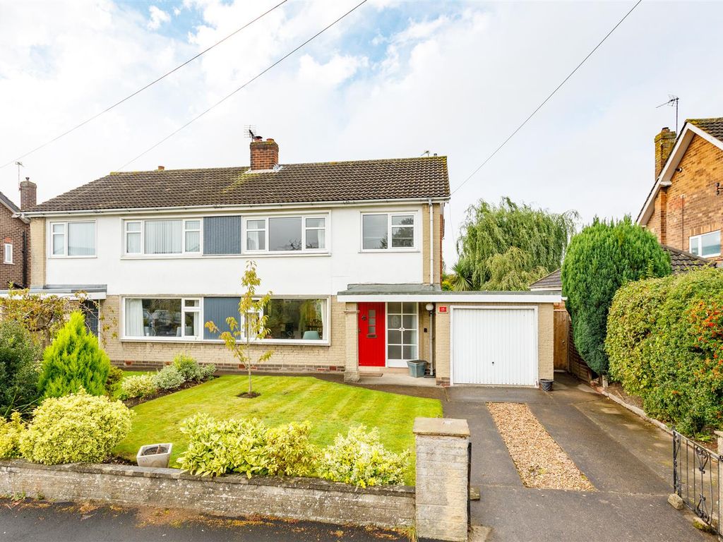 3 bed semidetached house for sale in Pear Tree Avenue, Upper Poppleton