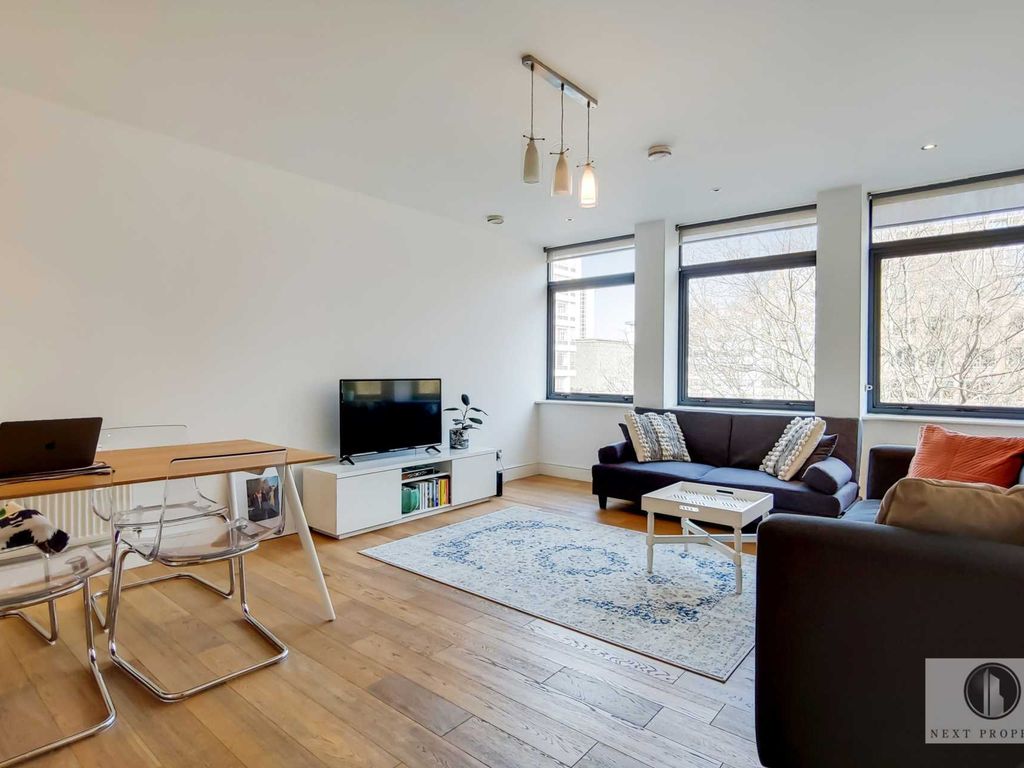 2 bed flat for sale in Red Lion Square, Holborn WC1R, £925,000 Zoopla