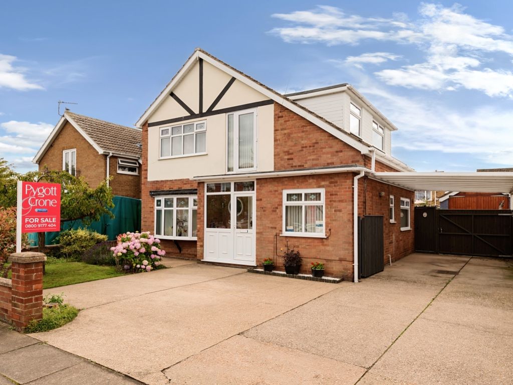 4 bed detached house for sale in Lamour Road, Grimsby, Willows Estate