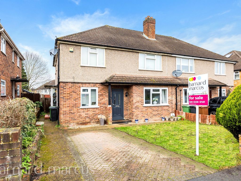 2 bed for sale in Stoneleigh Park Road, Stoneleigh, Epsom