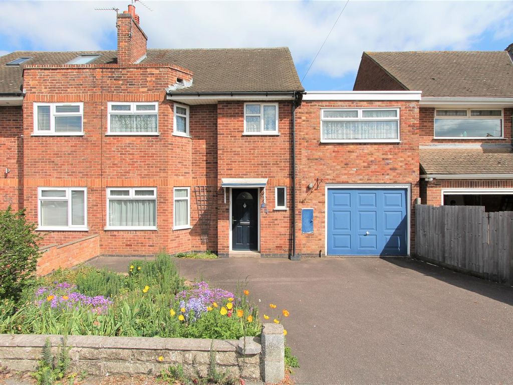 5 bed semidetached house for sale in Ash Tree Road, Oadby, Leicester