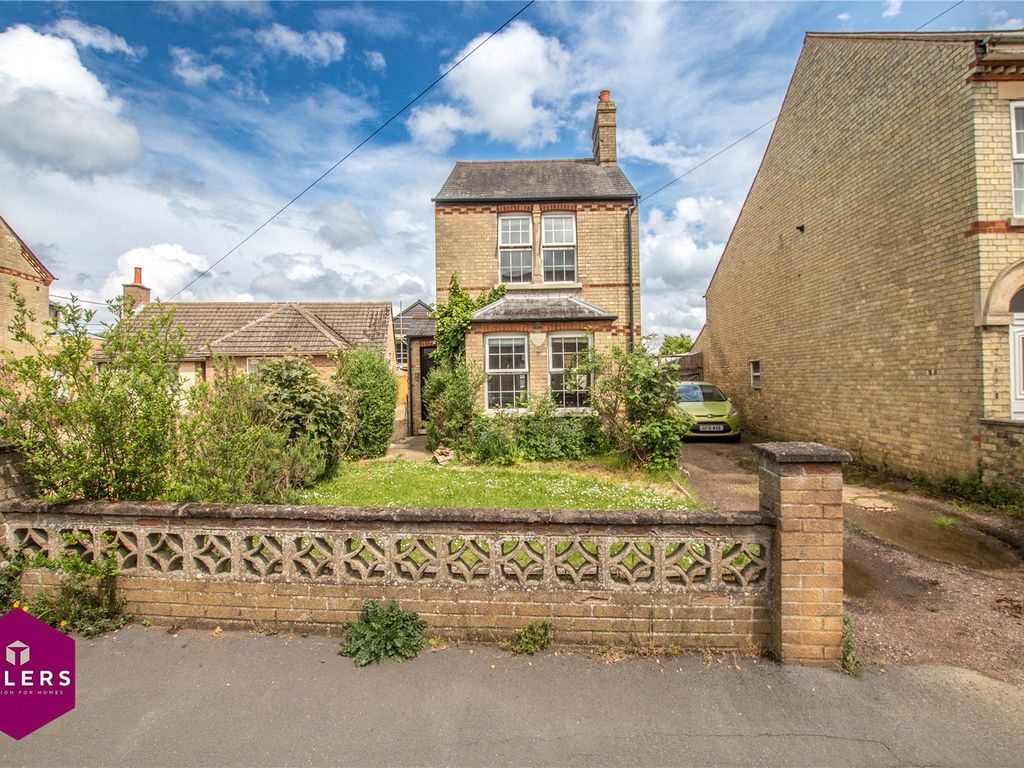 2 bed detached house for sale in Rooks Street, Cottenham