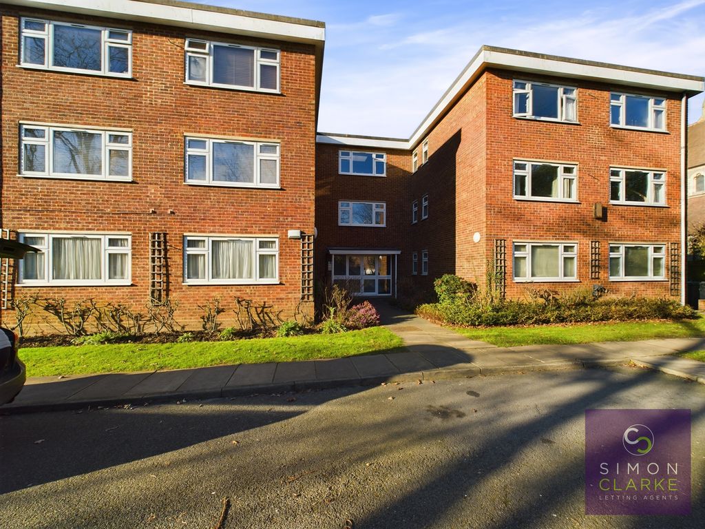 2 bed flat to rent in Cameron Close, Whetstone N20, £1,700 pcm Zoopla