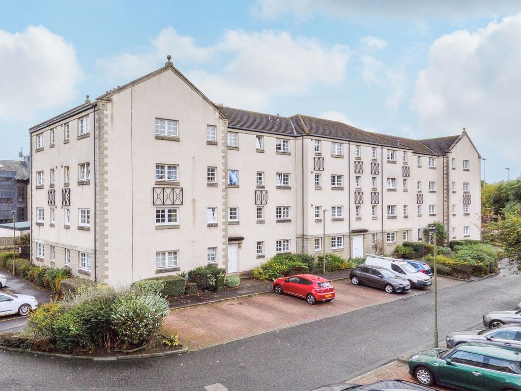 2 bed flat for sale in Grandfield, Trinity, Edinburgh EH6, £220,000 Zoopla
