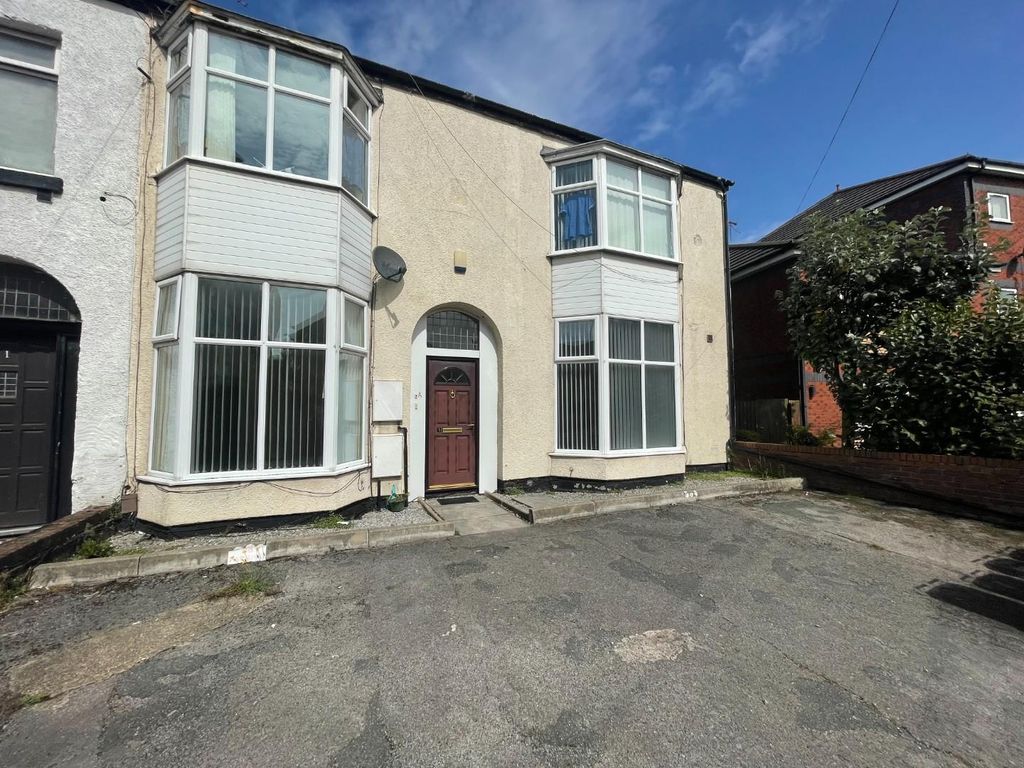 4 bed block of flats for sale in Walmer Road, Waterloo, Liverpool L22