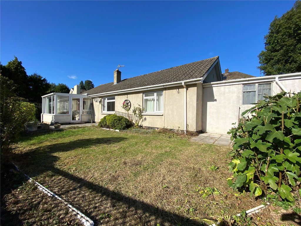 3 bed bungalow for sale in Nursery Drive, Stroud