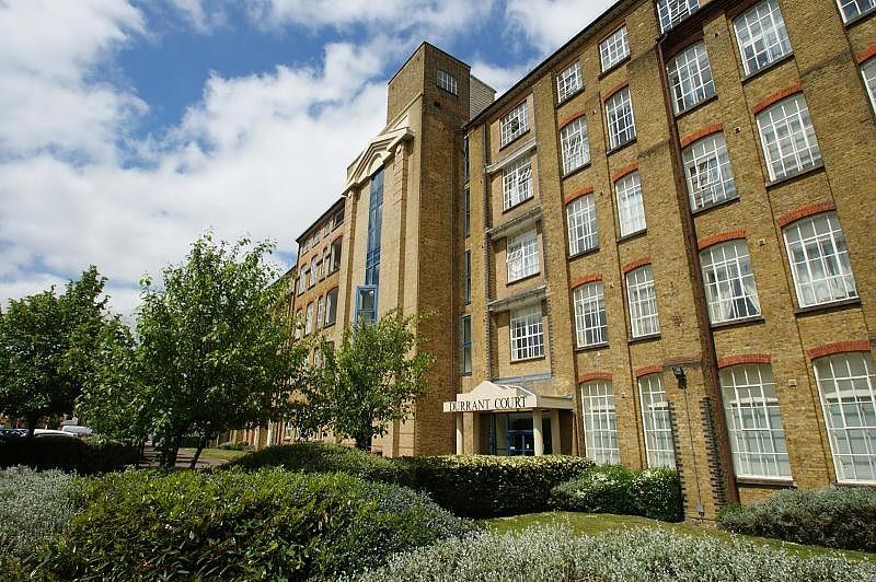 2 bed flat for sale in Durrant Court, Brook Street, Chelmsford, Essex